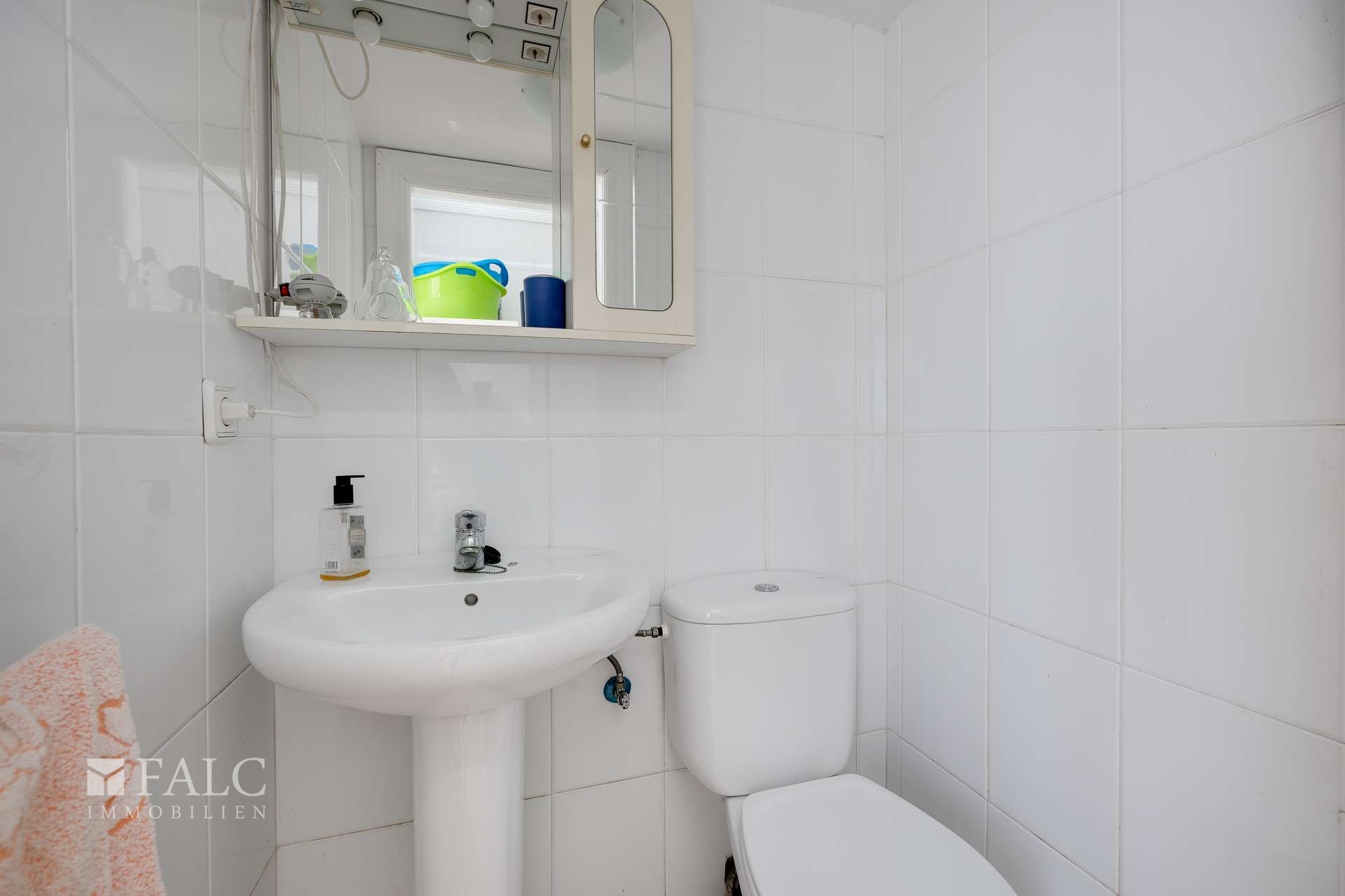 Badezimmer / Bathroom / Baño